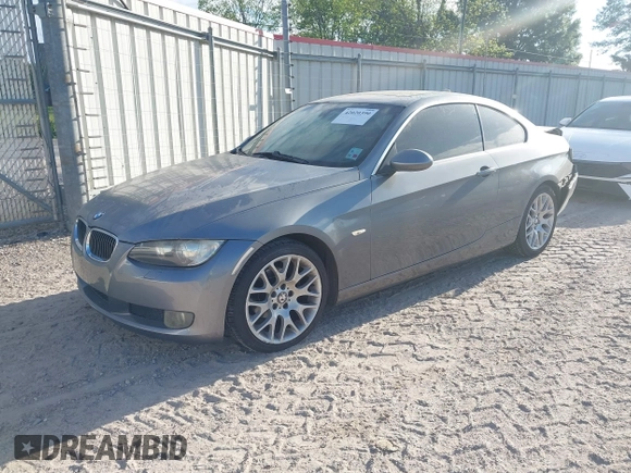 2007 BMW 3 Series 328i with VIN WBAWV13547P117295, listed as a IAAI auction lot 42020390 with 143,657 mi miles and . Bid and sale history available at DreamBid. Image 2.