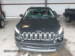 2014 Jeep Cherokee Limited with VIN 1C4PJMDS4EW182532, listed as a IAAI auction lot 42368726 with 124,060 mi miles and . Bid and sale history available at DreamBid. Image 12.