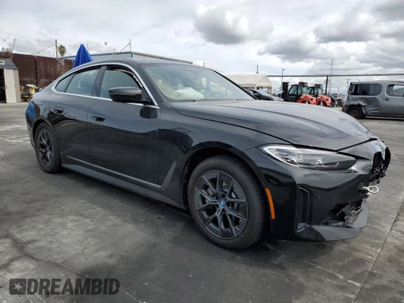 2024 BMW i4 eDrive35 z VIN WBY43AW04RFT15284, wystawiony jako Copart lot #47808395 z przebiegiem 7 225 mil mil oraz Szkoda całkowita • Salvage title. Historia ofert i sprzedaży dostępna na DreamBid. Obrazek 4.