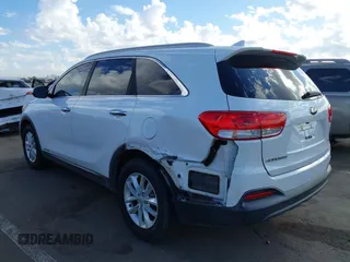 2016 Kia Sorento LX with VIN 5XYPGDA59GG089745, listed as a IAAI auction lot 42029580 with 133,542 mi miles. Bid and sale history available at carsss.com. Image 6.