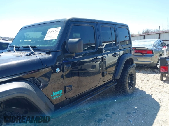 2020 Jeep Wrangler Unlimited Sport S z VIN 1C4HJXDN9LW323205, wystawiony jako IAAI lot #41879292 z przebiegiem 108 499 mil mil oraz . Historia ofert i sprzedaży dostępna na DreamBid. Obrazek 6.