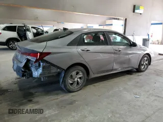 2024 Hyundai Elantra SE with VIN KMHLL4DG4RU686922, listed as a Copart auction lot 43054995 with 27,833 mi miles and Salvage Title. Bid and sale history available at DreamBid. Image 3.