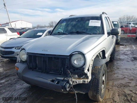 2004 Jeep Liberty Sport with VIN 1J4GL48K04W150870, listed as a IAAI auction lot 41640061 with 183,624 mi miles. Bid and sale history available at carsss.com. Image 2.
