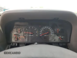 2000 Jeep Grand Cherokee Laredo с VIN 1J4G248S4YC299003, выставлен на аукционе Copart как лот 55937685 с пробегом Не указан миль и Списание • Salvage title. История ставок и продаж доступна на DreamBid. Изображение 9.