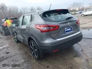 2022 Nissan Rogue Sport SL with VIN JN1BJ1CV7NW349294, listed as a IAAI auction lot 41728547 with 50,965 mi miles. Bid and sale history available at carsss.com. Image 3.