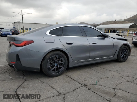 2024 BMW i4 eDrive35 z VIN WBY43AW07RFS38250, wystawiony jako Copart lot #44953225 z przebiegiem 11 567 mil mil oraz Szkoda całkowita • Salvage title. Historia ofert i sprzedaży dostępna na DreamBid. Obrazek 3.