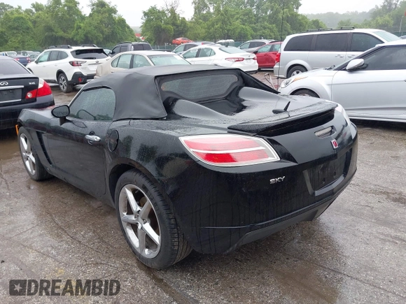 2009 Saturn Sky z VIN 1G8MN35B59Y104152, wystawiony jako IAAI lot #42308236 z przebiegiem 190 823 mil mil oraz . Historia ofert i sprzedaży dostępna na DreamBid. Obrazek 3.