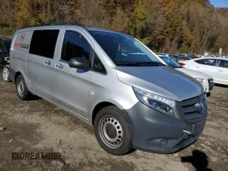 2018 Mercedes-Benz Metris Cargo with VIN WD3PG2EAXJ3419023, listed as a Copart auction lot 72775563 with 37,591 mi miles and . Bid and sale history available at carsss.com. Image 4.