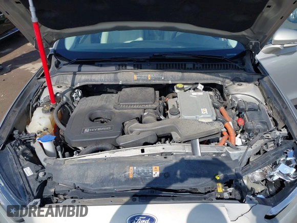 2016 Ford Fusion Titanium Hybrid with VIN 3FA6P0RU5GR171287, listed as a IAAI auction lot 41918195 with 74,721 mi miles. Bid and sale history available at carsss.com. Image 10.