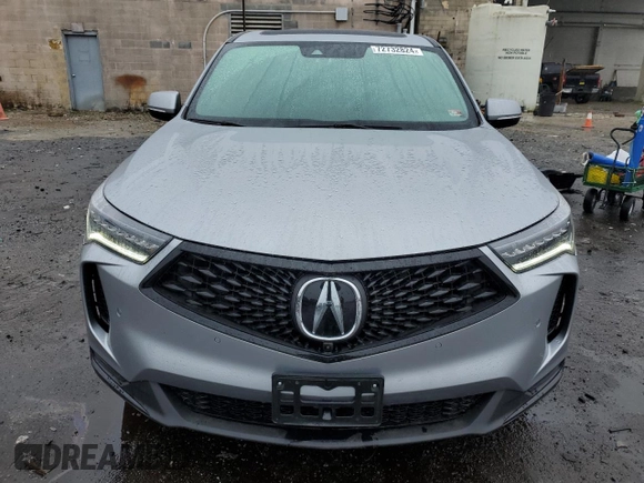 2024 Acura RDX w/A-Spec Advance Package with VIN 5J8TC2H83RL012828, listed as a Copart auction lot 72732824 with 7,135 mi miles and Salvage Title. Bid and sale history available at carsss.com. Image 5.