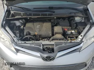 2019 Toyota Sienna XLE Auto Access Seat с VIN 5TDYZ3DC5KS019707, выставлен на аукционе Copart как лот 54590695 с пробегом 114 754 миль миль и Списание • Salvage title. История ставок и продаж доступна на DreamBid. Изображение 12.