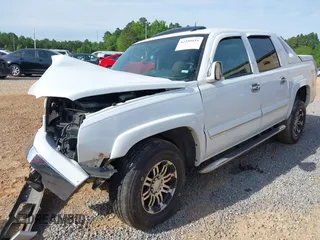 2005 Chevrolet Avalanche LS z VIN 3GNEK12Z25G284906, wystawiony jako IAAI lot #42289851 z przebiegiem 242 793 mil mil oraz . Historia ofert i sprzedaży dostępna na DreamBid. Obrazek 2.
