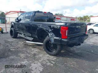 2022 Ford F-250 XL with VIN 1FT7W2BT3NED29611, listed as a IAAI auction lot 41618746 with 18,605 mi miles and . Bid and sale history available at DreamBid. Image 3.