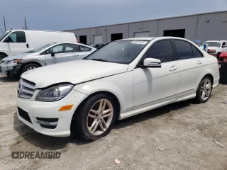 2012 Mercedes-Benz C 250 Sport z VIN WDDGF4HB9CR214128, wystawiony jako Copart lot #59971525 z przebiegiem 253 347 mil mil oraz Czysty tytuł • Clean title. Historia ofert i sprzedaży dostępna na DreamBid. Obrazek 1.