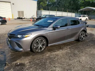 2018 Toyota Camry LE with VIN 4T1B11HK1JU541971, listed as a Copart auction lot 59194925 with 157,570 mi miles and Salvage title. Bid and sale history available at DreamBid. Image 1.