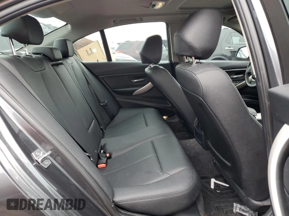 2014 BMW 3 Series 320i xDrive with VIN WBA3C3C5XEP661558, listed as a Copart auction lot 43089585 with 80,662 mi miles and Salvage Title. Bid and sale history available at carsss.com. Image 10.