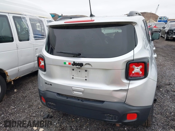 2018 Jeep Renegade Latitude with VIN ZACCJBBB0JPH13481, listed as a IAAI auction lot 42212993 with 76,914 mi miles and . Bid and sale history available at DreamBid. Image 15.