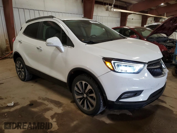 2020 Buick Encore Essence z VIN KL4CJGSB3LB061671, wystawiony jako Copart lot #43798525 z przebiegiem 101 220 mil mil oraz Tytuł czysty. Historia ofert i sprzedaży dostępna na DreamBid. Obrazek 4.