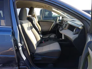 2014 Toyota RAV4 LE with VIN JTMZFREVXED029505, listed as a IAAI auction lot 40916384 with 142,408 mi miles. Bid and sale history available at carsss.com. Image 5.