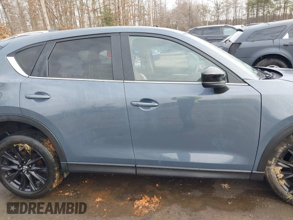 2021 Mazda CX-5 Touring with VIN JM3KFBCM5M0332644, listed as a IAAI auction lot 41083205 with 36,105 mi miles. Bid and sale history available at carsss.com. Image 13.