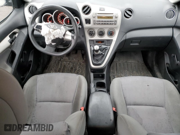 2011 Toyota Matrix z VIN 2T1KU4EE0BC616573, wystawiony jako Copart lot #53904745 z przebiegiem 299 502 mil mil oraz Szkoda całkowita • Salvage title. Historia ofert i sprzedaży dostępna na DreamBid. Obrazek 8.