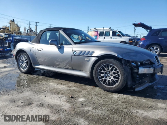 2002 BMW Z3 2.5 z VIN 4USCN334X2LK51845, wystawiony jako Copart lot #48044055 z przebiegiem 163 214 mil mil oraz Szkoda całkowita • Salvage title. Historia ofert i sprzedaży dostępna na DreamBid. Obrazek 4.