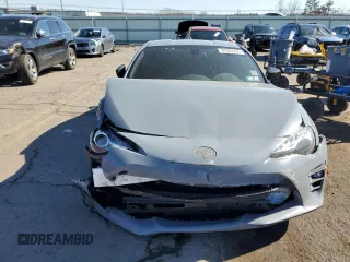 2018 Toyota 86 GT with VIN JF1ZNAE12J8700353, listed as a Copart auction lot 47289735 with 72,054 mi miles and Salvage Title. Bid and sale history available at carsss.com. Image 5.