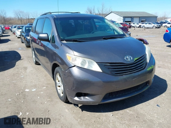 2011 Toyota Sienna with VIN 5TDZK3DC6BS125737, listed as a IAAI auction lot 41815233 with 248,318 mi miles. Bid and sale history available at carsss.com. Image 1.