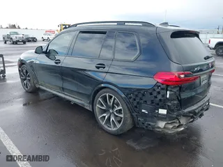 2019 BMW X7 xDrive50i with VIN 5UXCX4C58KLS35818, listed as a IAAI auction lot 41750098 with 69,661 mi miles. Bid and sale history available at carsss.com. Image 3.