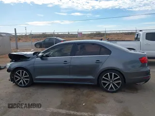 2013 Volkswagen Jetta GLI Autobahn with VIN 3VW467AJ7DM235818, listed as a IAAI auction lot 41061837 with 157,507 mi miles and . Bid and sale history available at DreamBid. Image 15.