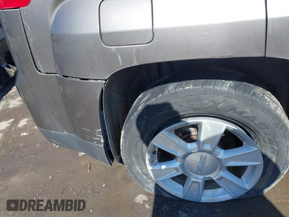 2010 GMC Terrain SLE-1 with VIN 2CTFLCEWXA6272651, listed as a IAAI auction lot 41649596 with 112,538 mi miles. Bid and sale history available at carsss.com. Image 22.