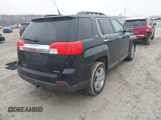 2012 GMC Terrain SLT-1 z VIN 2GKFLVEK1C6314491, wystawiony jako IAAI lot #41570388 z przebiegiem 141 734 mil mil oraz . Historia ofert i sprzedaży dostępna na DreamBid. Obrazek 4.