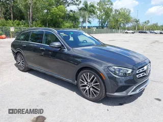 2023 Mercedes-Benz E-Class E 450 with VIN W1KZH6AB5PB181314, listed as a IAAI auction lot 42015789 with 27,149 mi miles. Bid and sale history available at carsss.com. Image 1.