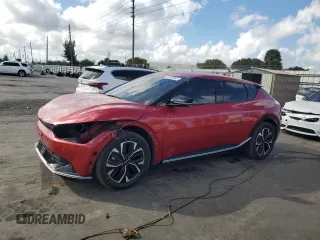 2022 Kia EV6 Wind z VIN KNDC34LA2N5060355, wystawiony jako Copart lot #42302565 z przebiegiem 40 307 mil mil oraz Szkoda całkowita • Salvage title. Historia ofert i sprzedaży dostępna na DreamBid. Obrazek 1.