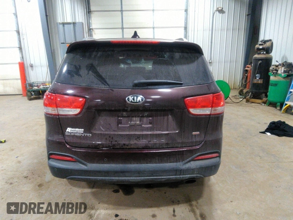 2016 Kia Sorento LX with VIN 5XYPGDA3XGG048328, listed as a IAAI auction lot 41836120 with 121,029 mi miles and . Bid and sale history available at DreamBid. Image 17.