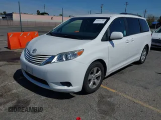 2016 Toyota Sienna LE AAS with VIN 5TDKK3DC6GS732942, listed as a IAAI auction lot 41841706 with 37,114 mi miles. Bid and sale history available at carsss.com. Image 17.