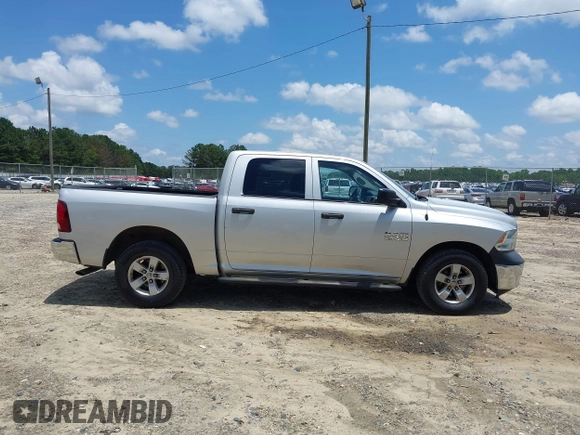 2018 Ram 1500 Express z VIN 3C6RR6KG4JG252350, wystawiony jako IAAI lot #42537585 z przebiegiem 202 104 mil mil oraz . Historia ofert i sprzedaży dostępna na DreamBid. Obrazek 13.