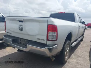 2019 Ram 2500 Big Horn with VIN 3C6UR5JJ6KG598077, listed as a IAAI auction lot 41852866 with 139,291 mi miles. Bid and sale history available at carsss.com. Image 4.