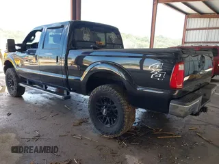 2015 Ford F-250 Lariat z VIN 1FT7W2BT7FED38359, wystawiony jako IAAI lot #42050193 z przebiegiem 105 171 mil mil oraz . Historia ofert i sprzedaży dostępna na DreamBid. Obrazek 3.