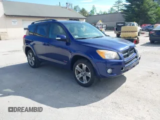 2012 Toyota RAV4 Sport с VIN JTMRK4DV8C5107884, выставлен на аукционе IAAI как лот 42305552 с пробегом 84 477 миль миль и . История ставок и продаж доступна на DreamBid. Изображение 1.