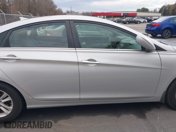 2013 Hyundai Sonata GLS with VIN 5NPEB4AC1DH609459, listed as a IAAI auction lot 41125668 with 227,079 mi miles and . Bid and sale history available at carsss.com. Image 14.
