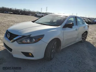 2017 Nissan Altima 2.5 SL with VIN 1N4AL3APXHC130411, listed as a Copart auction lot 46897955 with 91,182 mi miles and Salvage Title. Bid and sale history available at carsss.com. Image 1.