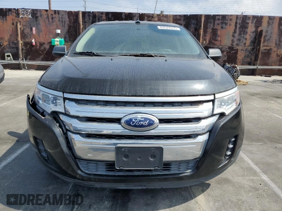 2013 Ford Edge SE z VIN 2FMDK3GC4DBC66828, wystawiony jako Copart lot #63524315 z przebiegiem 142 450 mil mil oraz Czysty tytuł • Clean title. Historia ofert i sprzedaży dostępna na DreamBid. Obrazek 5.