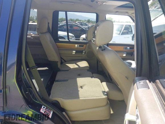 2013 Land Rover LR4 HSE z VIN SALAG2D47DA698706, wystawiony jako IAAI lot #42540198 z przebiegiem 143 584 mil mil oraz . Historia ofert i sprzedaży dostępna na DreamBid. Obrazek 8.