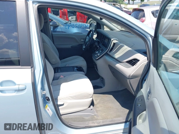 2015 Toyota Sienna LE AAS with VIN 5TDKK3DC4FS636029, listed as a IAAI auction lot 42552045 with 82,293 mi miles and . Bid and sale history available at DreamBid. Image 5.