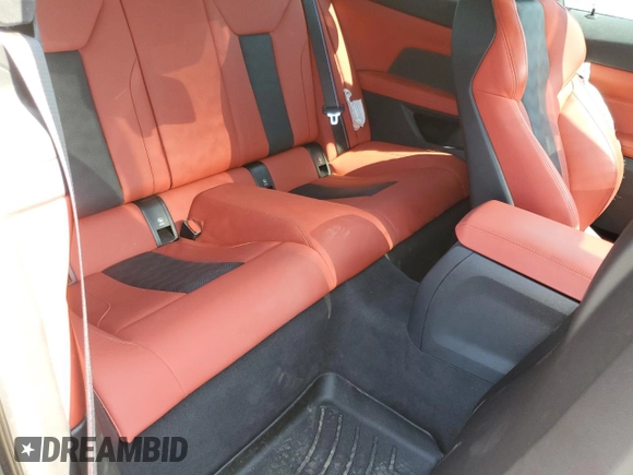 2023 BMW M4 Competition xDrive z VIN WBS43AZ01PCN00655, wystawiony jako Copart lot #59789725 z przebiegiem 13 866 mil mil oraz Czysty tytuł • Clean title. Historia ofert i sprzedaży dostępna na DreamBid. Obrazek 10.