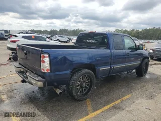 2004 Chevrolet Silverado 1500 LS with VIN 2GCEC19T8Y1279035, listed as a Copart auction lot 47000415 with 0 mi miles and Salvage Title. Bid and sale history available at carsss.com. Image 3.
