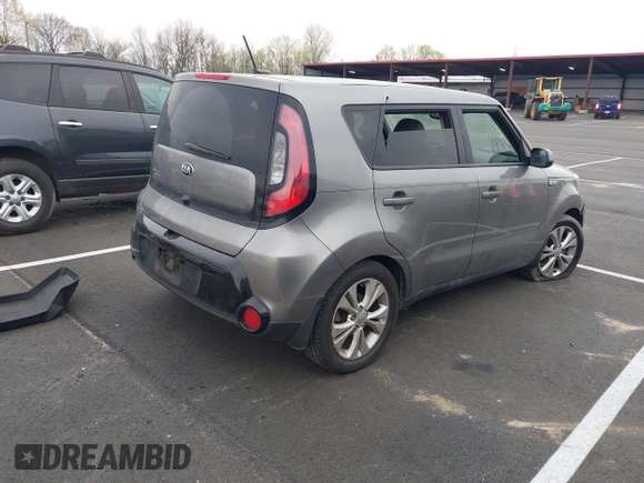 2016 Kia Soul + with VIN KNDJP3A50G7257303, listed as a IAAI auction lot 41878177 with 66,483 mi miles. Bid and sale history available at carsss.com. Image 4.