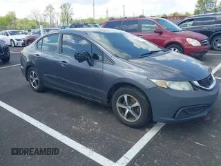 2015 Honda Civic SE z VIN 19XFB2F74FE019994, wystawiony jako IAAI lot #42005443 z przebiegiem 197 190 mil mil oraz . Historia ofert i sprzedaży dostępna na DreamBid. Obrazek 1.