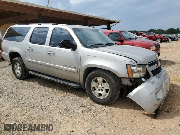 2007 Chevrolet Suburban LT with VIN 1GNFC16037J232196, listed as a Copart auction lot 72887074 with 262,163 mi miles and Salvage Title. Bid and sale history available at carsss.com. Image 4.